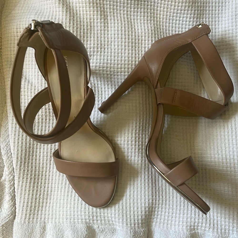 Women's Brooke Cross Dress Sandals - Picture 4 of 7